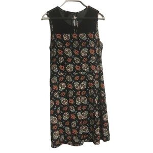 HOT TOPIC dress candy skull, crosses, and roses dress large